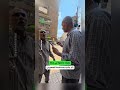 أجنبي يشيد بمساعدة المصريين عمرك ما تتوه في مصر