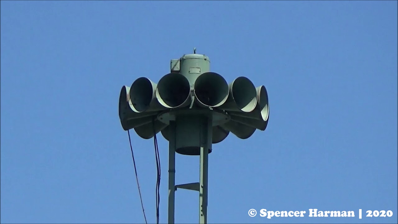 Hicksville, OH Federal Signal STH10 (Partially missed) Noon blast