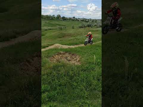 Что творит 😱 Ребенок в 6 лет на Пит-байке #moto #bse #pitbike #enduro #motocross