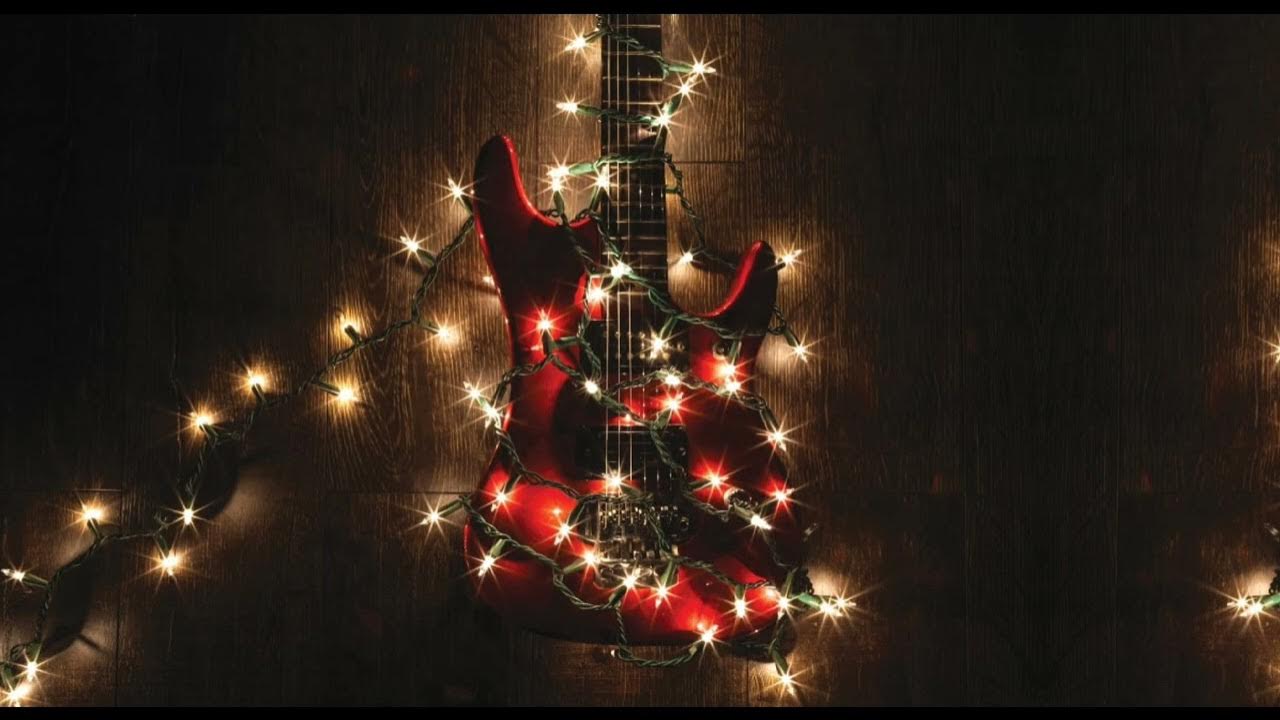 елка с нотами. рождественская елка песни. с рождеством католическим. скрипка новый год. новый год (праздник).