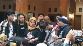 Keren Charly sholawat bareng ujang bustomi