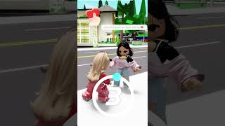 Hey mr policeman 🎶👮‍♀️ #roblox #funny #interview