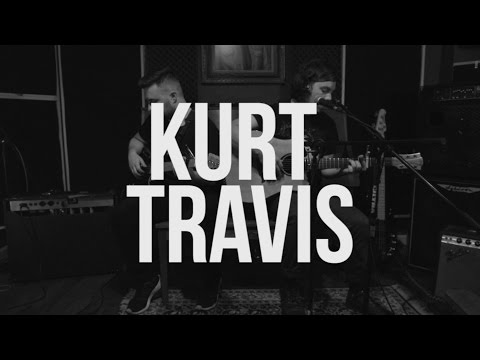 KURT TRAVIS //