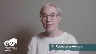 What should a patient look for when selecting a surgeon?