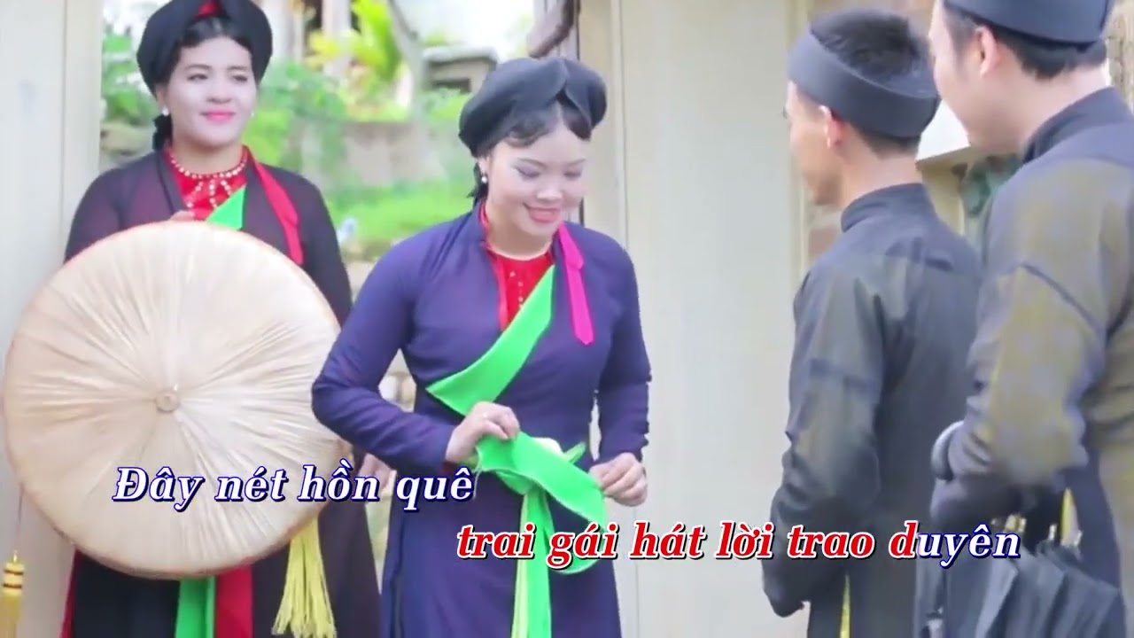 Làng nón Việt. Ns Nguyễn Bá Quốc; thể hiện Ngọc Ngà.