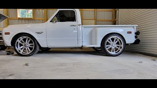 1971 Chevy C10 Stepside (Projoct Frostbite) Gets 22's.