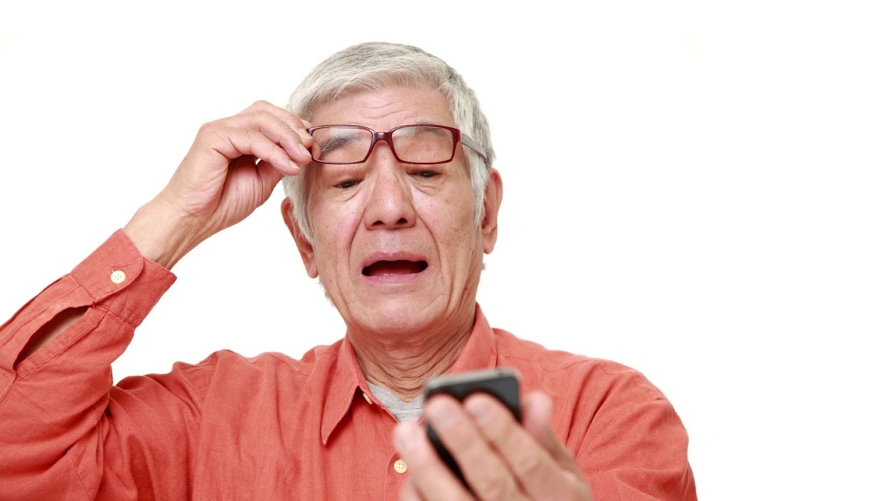 Почему у людей пожилого возраста развивается дальнозоркость. Возрастная дальнозоркость. Зрение у пожилых. Ухудшение зрения у пожилых. Пресбиопия (возрастная дальнозоркость).