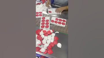 Capsule mask box carton 3D film clear film overwrapping sealing packing machine carton sealing machi