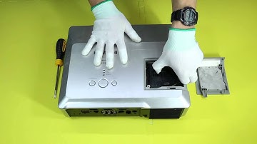 How to replace the projector lamp for HITACHI HCP 960X