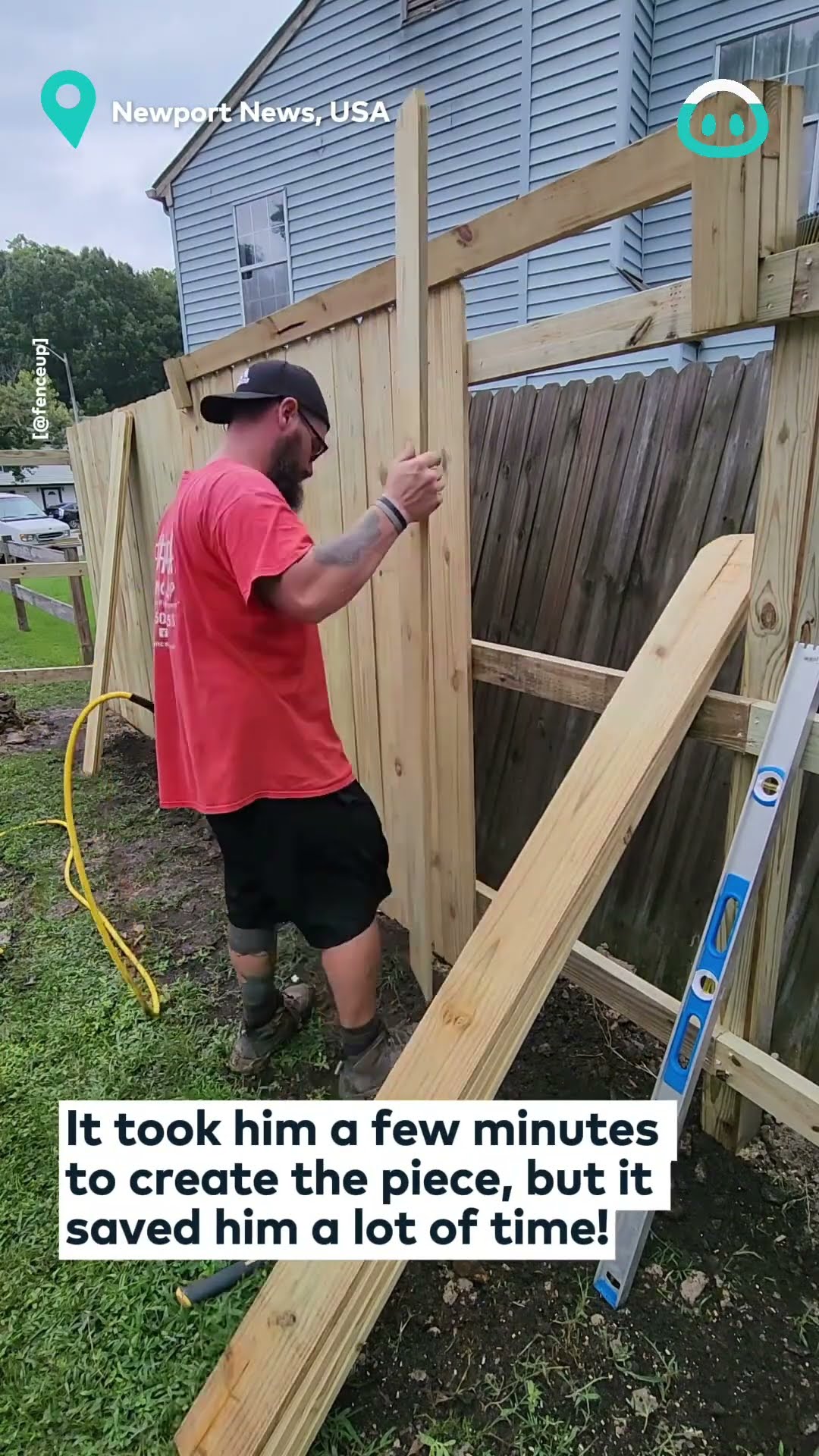 Speedy Fence Building Hack || ViralHog