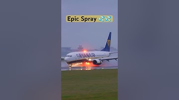 Epic Ryanair Spray in Slow-Motion 💦