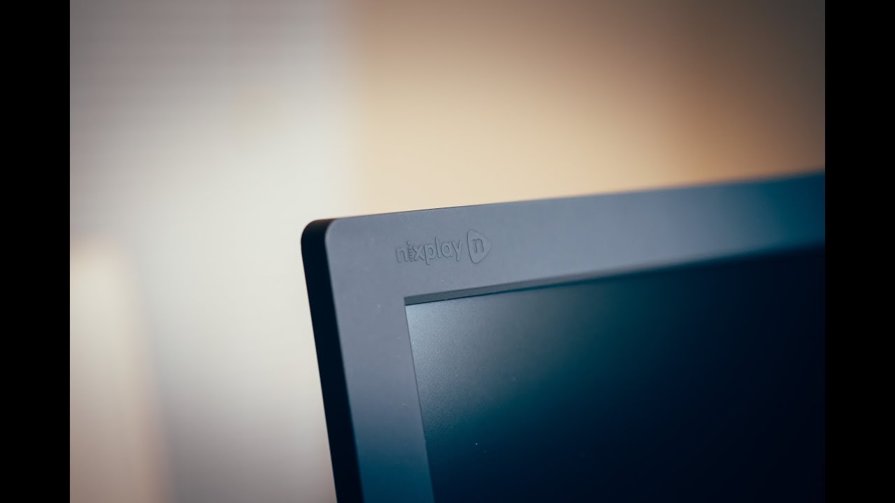 NixPlay Original 15 Review" YouTube