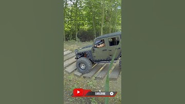 Jeep Wrangler Rubicon JK - Crossing the rope bridge #shorts
