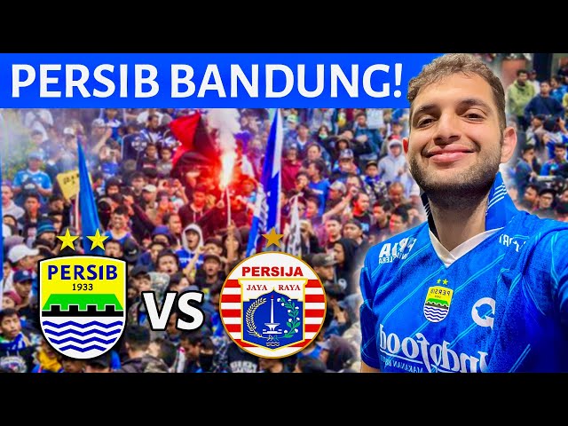 Watching Persib Vs Persija With Persib Bandung Fans!🔥🔵 class=