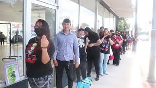 Cheering Crowd Waiting To Meet Rock Lee & Tobi Inside