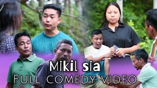 Mikil sia// Full comedy  video//mama ni mikil😄😄