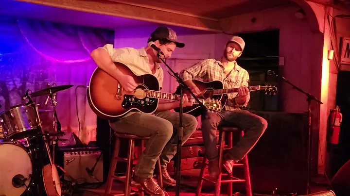 The Droptines - Banger @ Gruene Hall