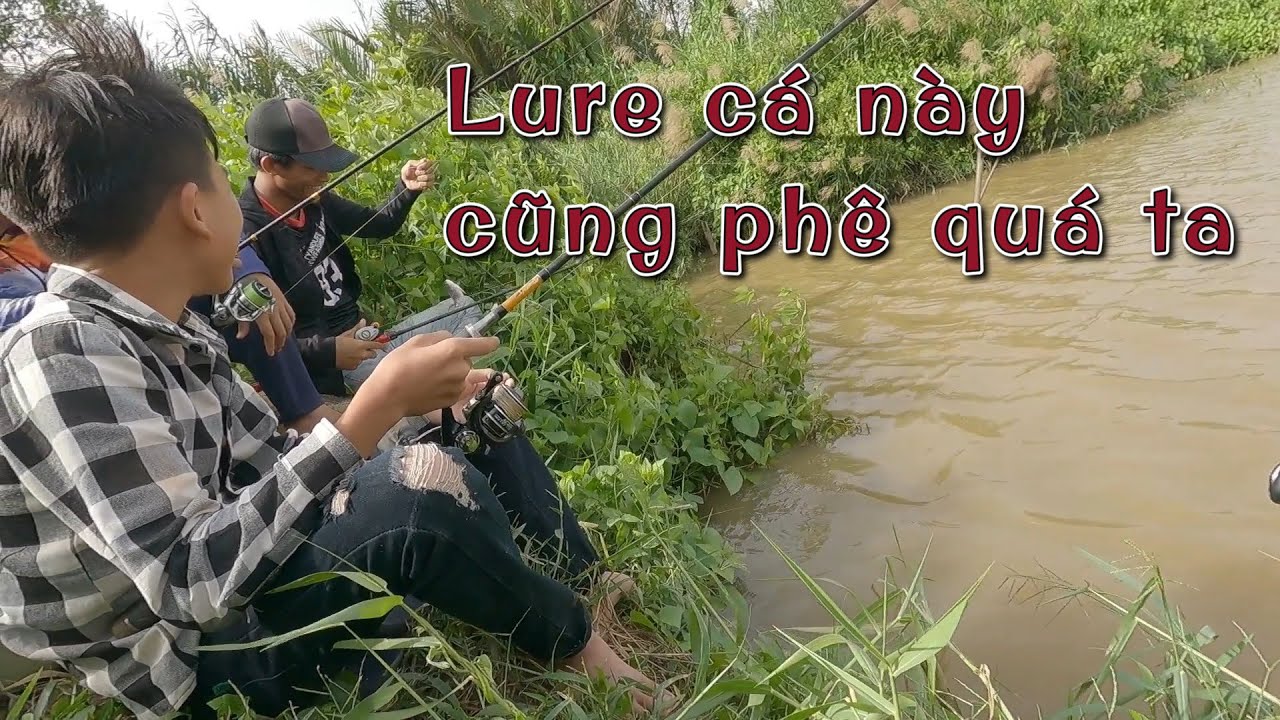 Неожиданно четверо парней, сидящих в одном месте, могут быстро вытащить рыбу || VR Fishing #85