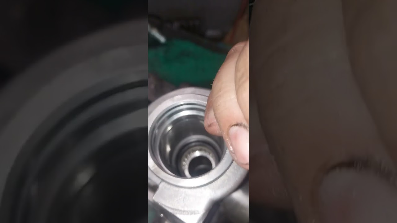 TROCANDO OS ANÉIS DO PINHÃO CAIXA DE DIREÇÃO HIDRÁULICA FIESTA/ ECOSPORT/ KA
