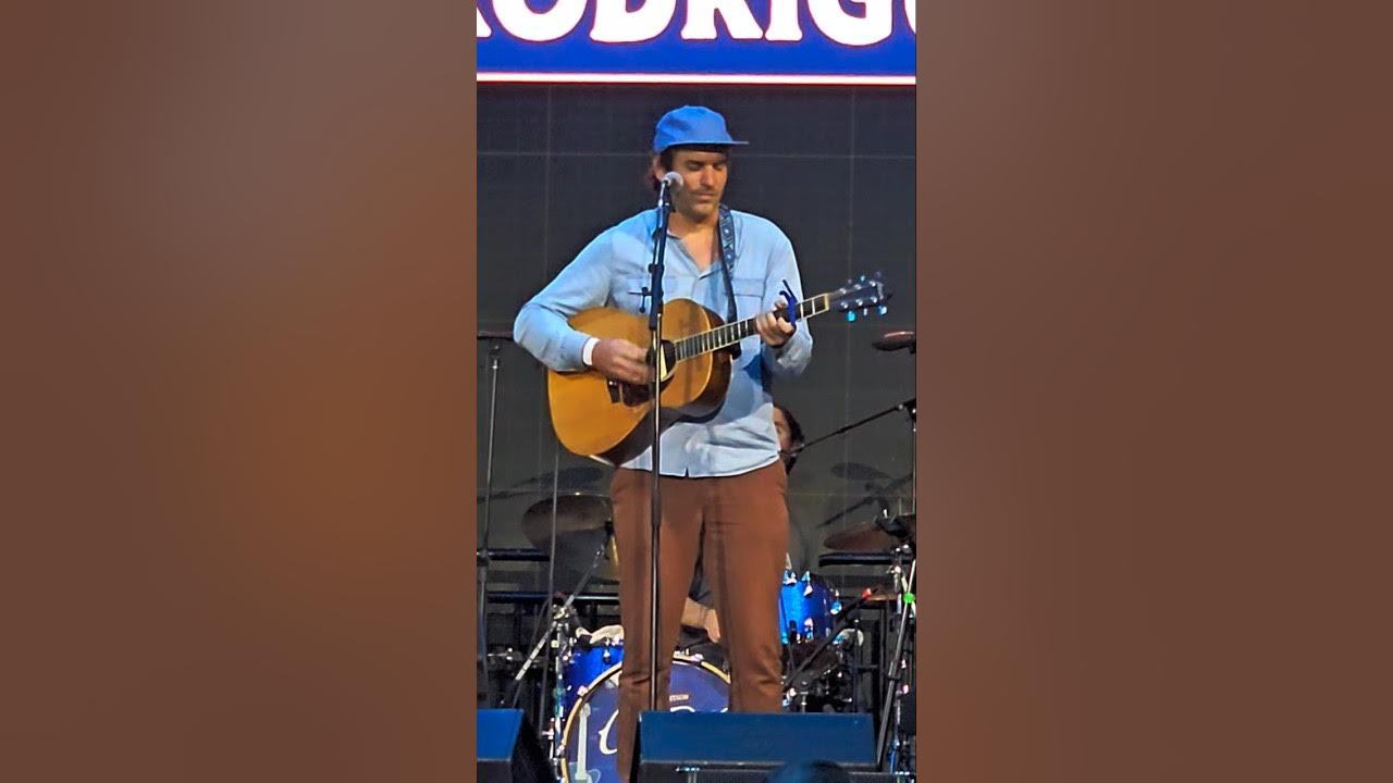 Daniel Rodriguez - Dolores LIVE Clip - Cayamo 17 (Mar 5, 2025) Daniel Rodriguez - Dolores LIVE Clip - Cayamo 17 (Mar 5, 2025)