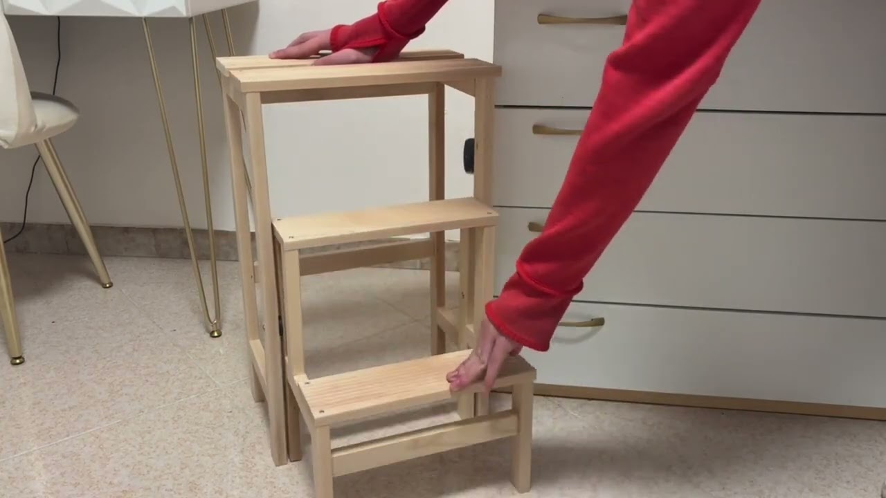 Sgabello 3 gradini in legno di faggio