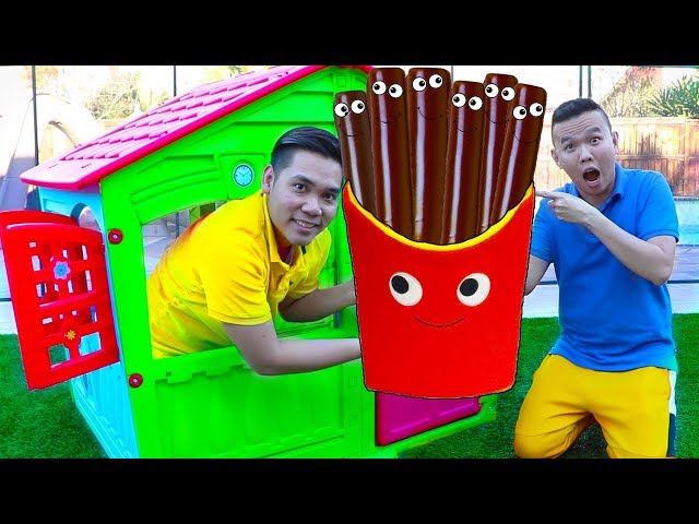 Funny Uncles & Auntie Pretend Play w/ Giant Magic Chocolate French Fries Food Toys class=