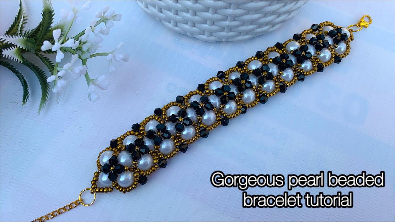 Making A Gorgeous Pearl Beaded Bracelet . Pearl bracelet. Jewellery moments