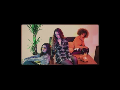 Youtube: Emma Vander – I AM (Clip Officiel)