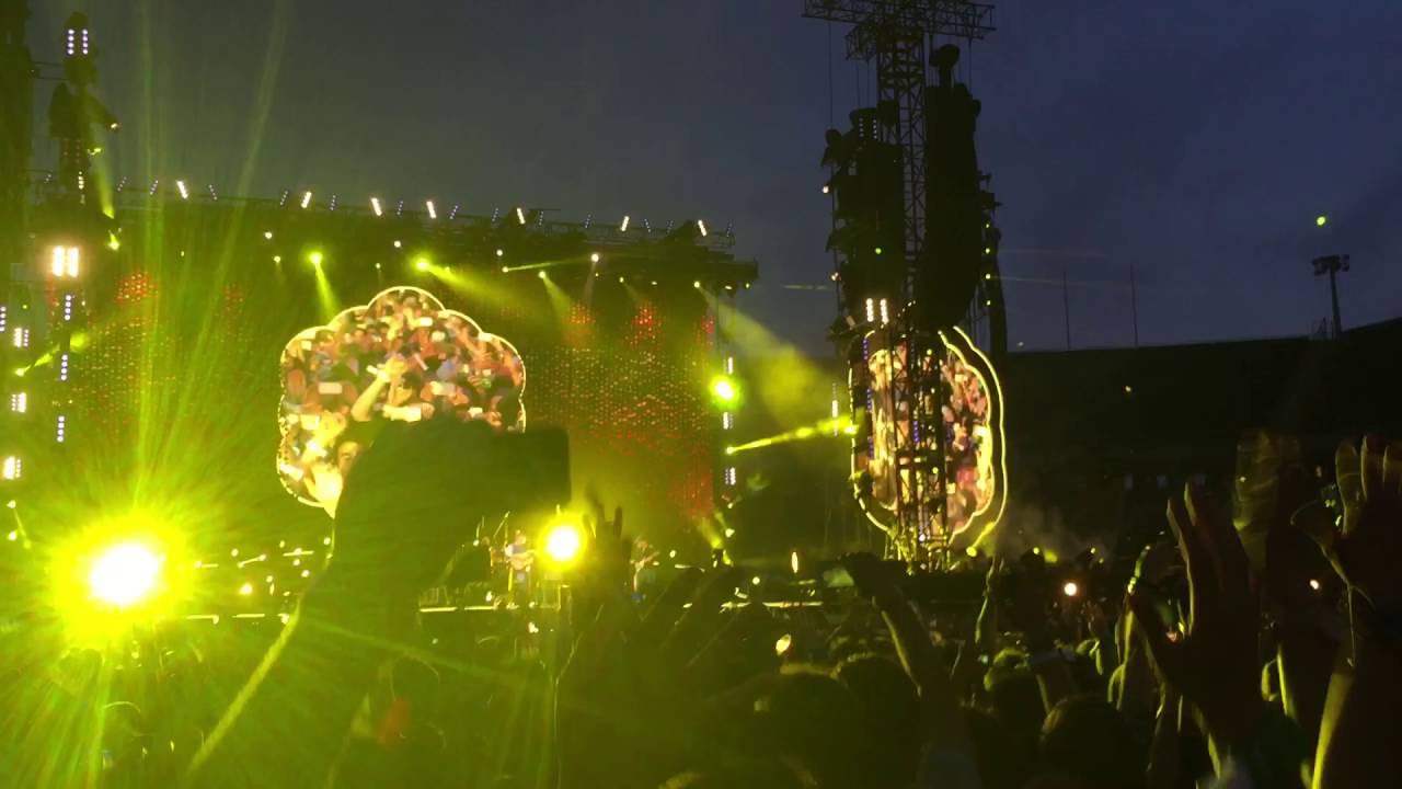 estadi olímpic de montjuïc, palco de tantos eventos, musica…