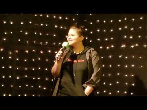 Veronica Karaoke at Texan Kitchen in Euless - Walkin After Midnight - Patsy Cline