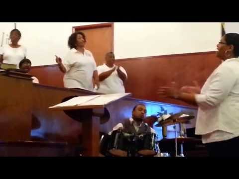 Putar I'm Working on the Building - Gospel Music Unlimited