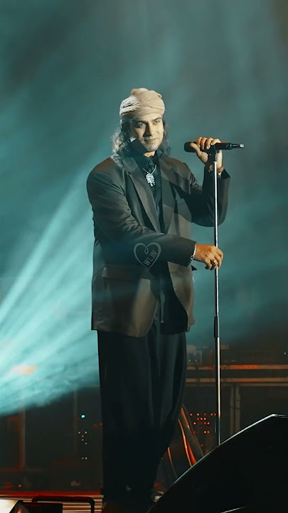 Short but cute 😍 Raataan Lambiyan #jubinnautiyallive #jubinnautiyal #welovejubin