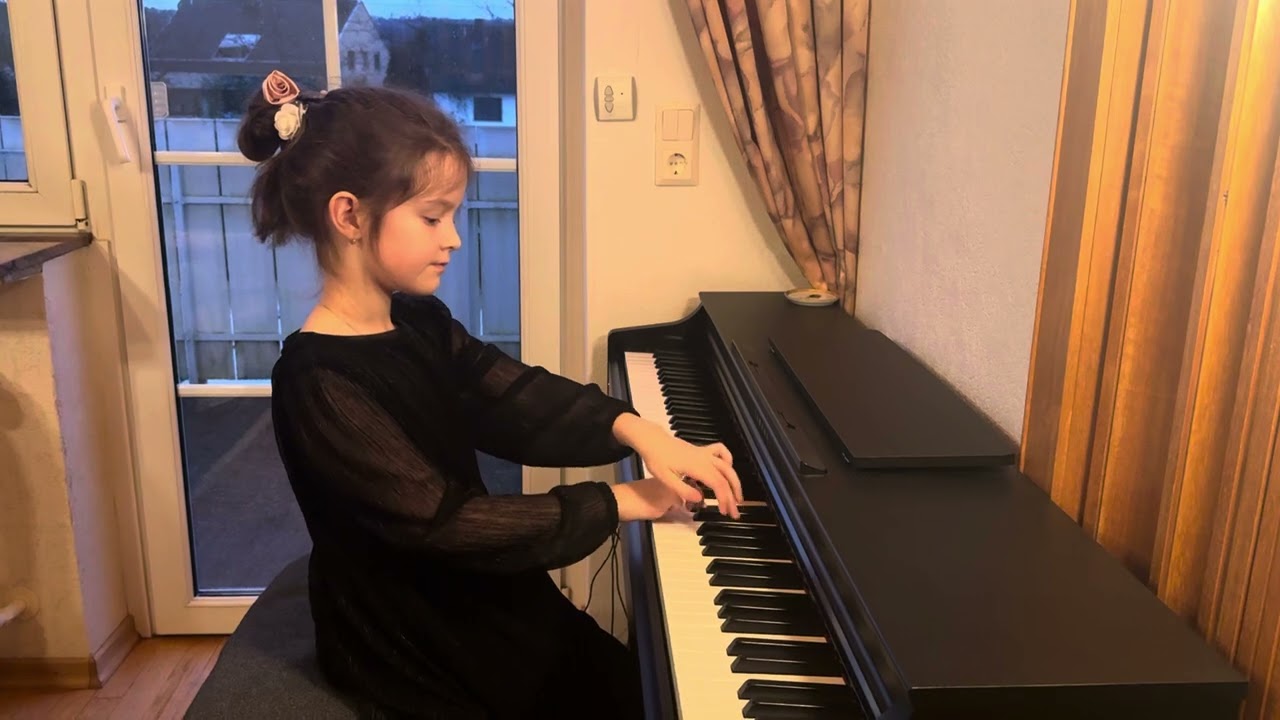 В. Гіллок. «Колібрі». Виконує Губарькова Мілана, 2 кл. Викл. Ламзюк Г.М.