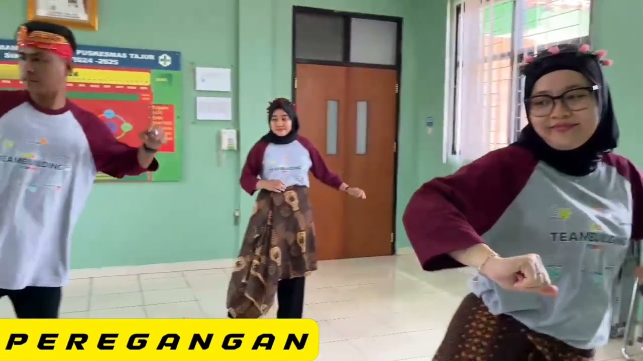 Senam Peregangan UPT Puskesmas Tajur