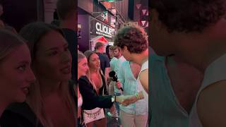 Italiani A Malta Una Siciliana Rifiuta A Un Russo