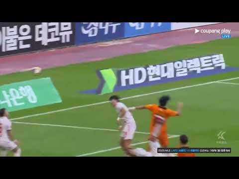 بمقصية من المهاجم السوري بابلو صباغ يمنح التقدم لنادي سوون اف سي 1 0   