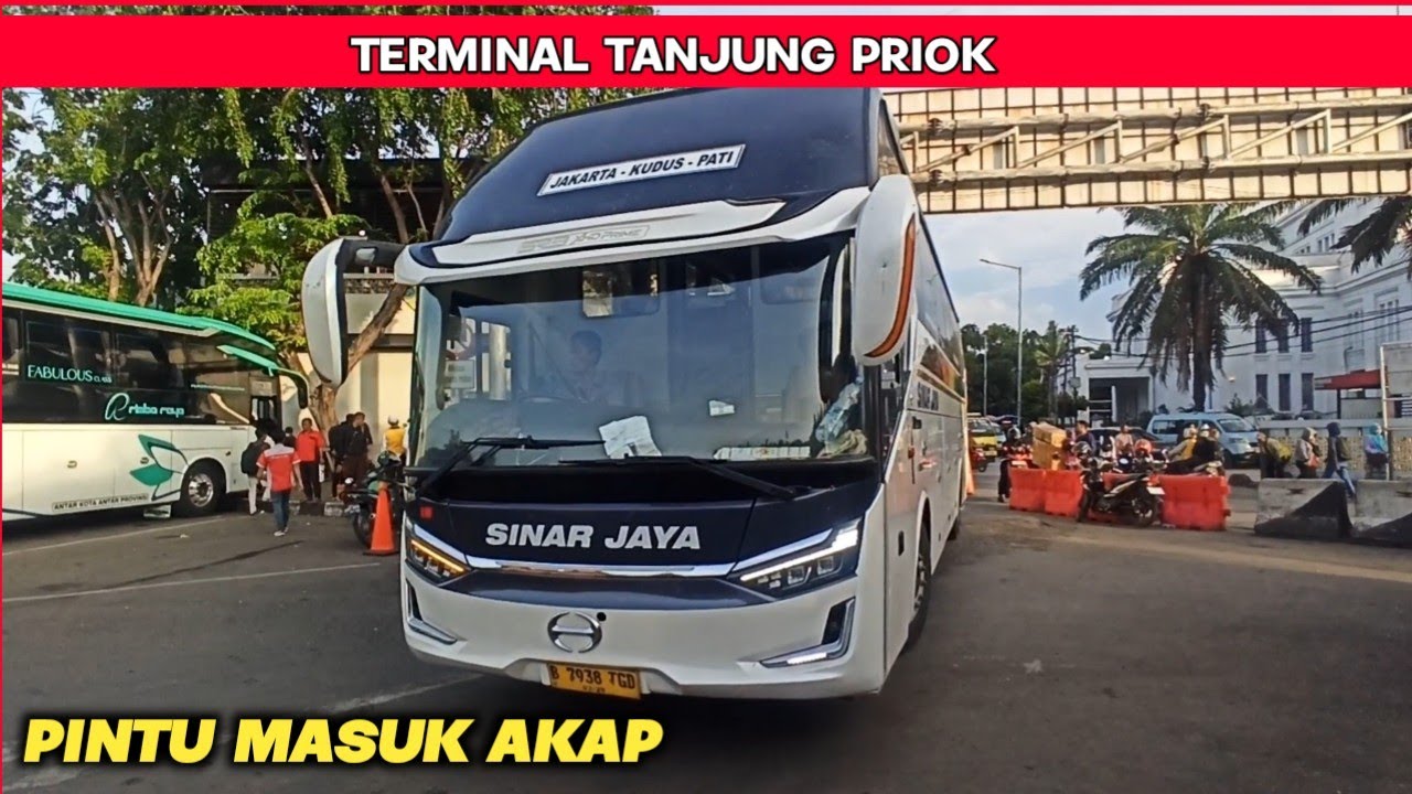 PINTU MASUK AKAP TERMINAL TANJUNG PRIOK