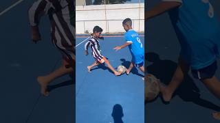 Dribles Rápidos vs Marcação forte ⚽️🏃🇧🇷 #shortvideo #shorts