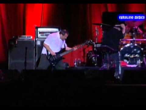Faith No More - 14 - King for a Day. Chile 2009. The best crowd of the world