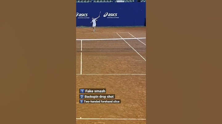 Corentin Moutet doing what he wants with the ball at the ASICS Tennis Summit