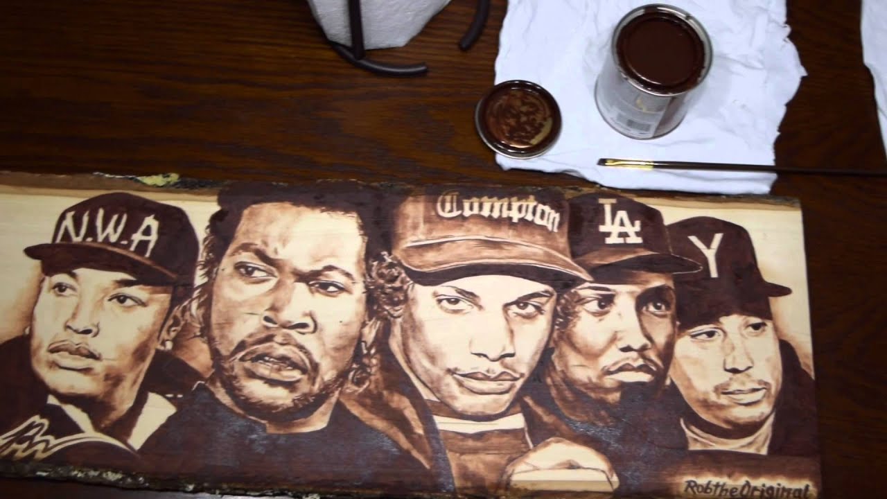 dr dre age Straight outta Compton Wood stain Art