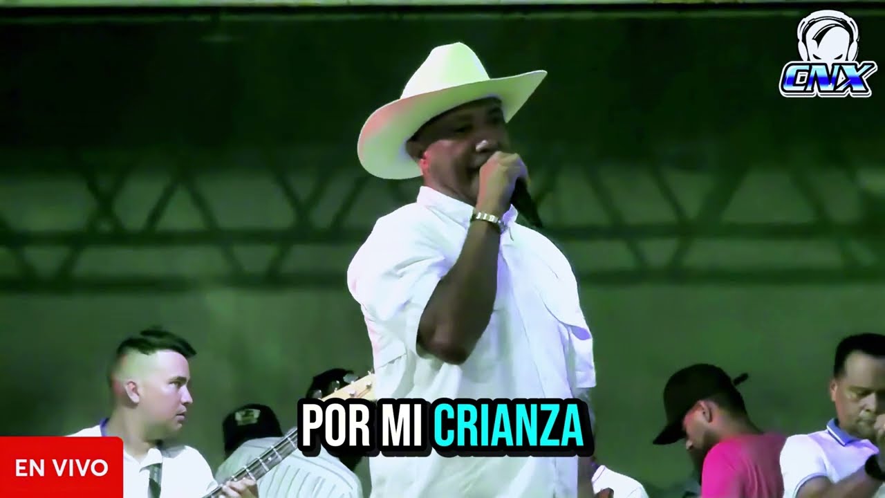 // ANGEL NIEVES también dijo presente en el Atardecer LLanero en el Caney del Terminal de Pasajeros