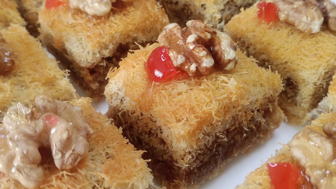 قطايف قسنطينية بالطريقة التقليدية مقرمشة وبحشو معسل وطري وبمقادير مضبوطة خصوصا للمبتدئين