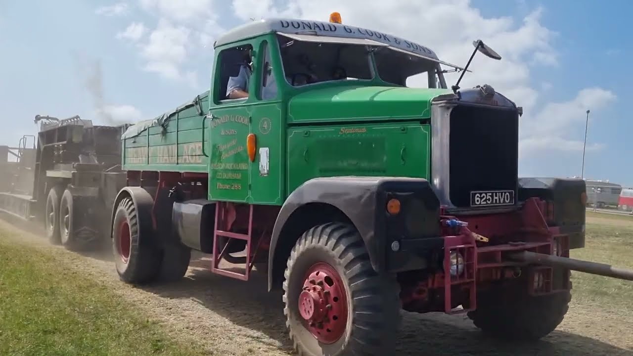 Welland Steam Rally 2025, what a brilliant weekend Everything Old & Vintage and plenty of it.