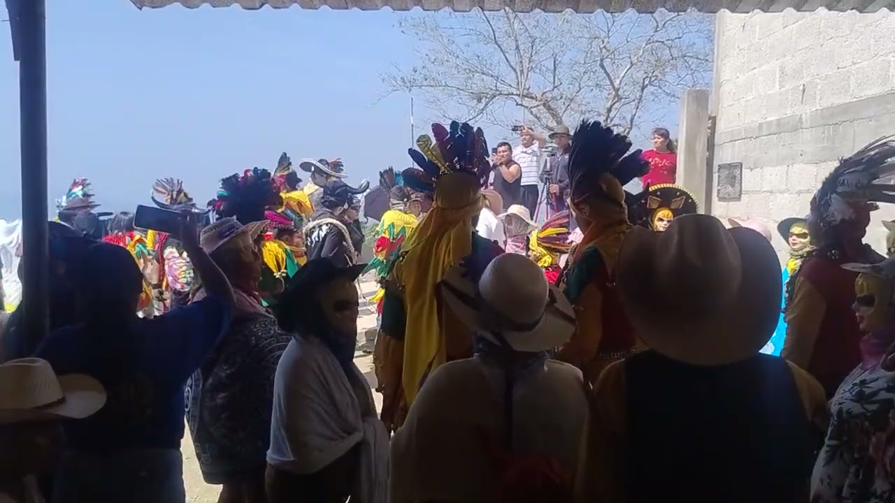 Carnaval de Santa Maria Apipilhuasco 2026 Barrio centro ✨