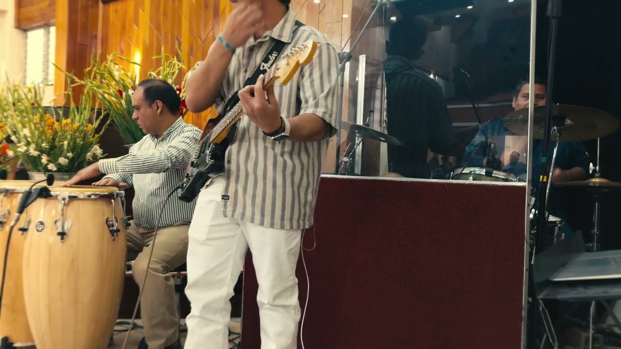 Guitar Cam | Domingo 18 | Juda Cruz