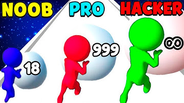 NOOB vs PRO vs HACKER in Snow Ball Race