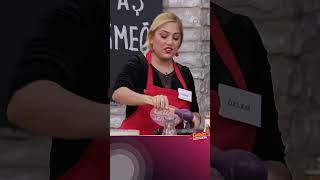 Ha Ha Ha Çok Komi̇ksi̇n