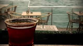 İnsan Sever Bir Kere Resimi