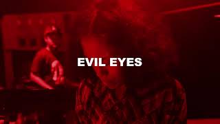 Terrace Martin - Evil Eyes (feat. YG and Malaya)